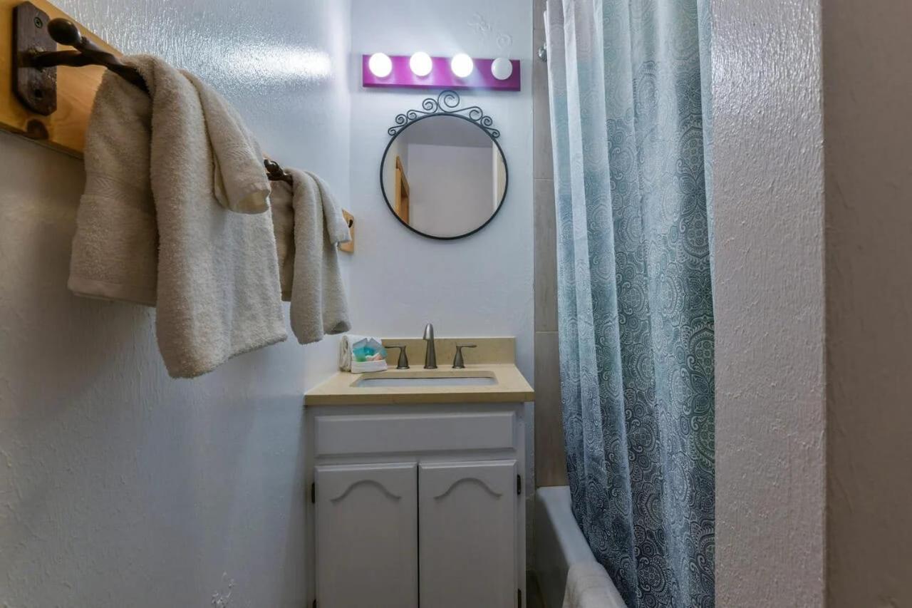Charming 2 Bedroom Near Downtown - Rose Tree 1 Moab Exterior photo